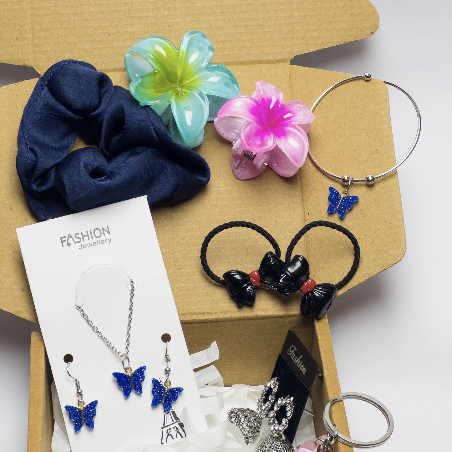 Blue Butterfly Hamper 25