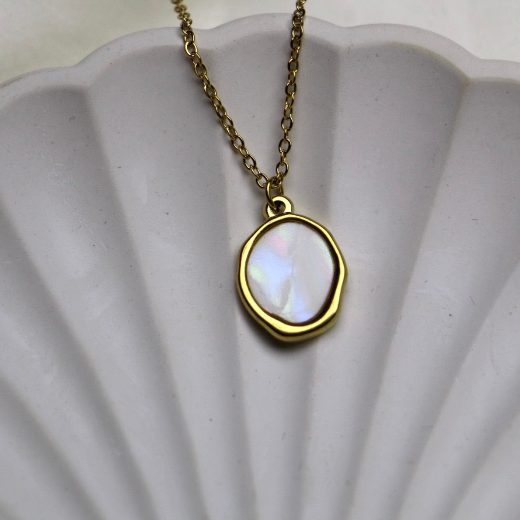 White Mirror Pendant