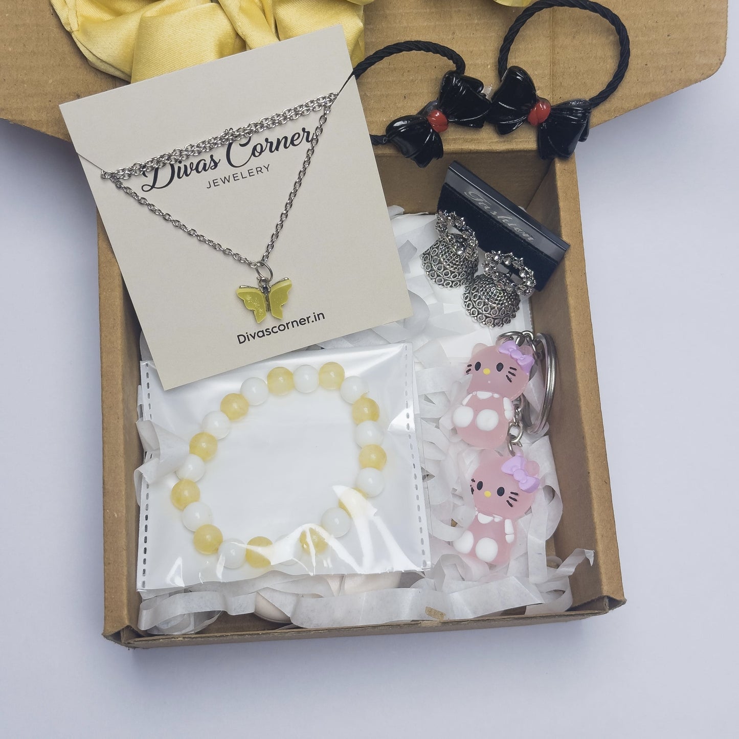 Yellow Butterfly Hamper 10