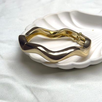 Wavy Chunky Bracelet