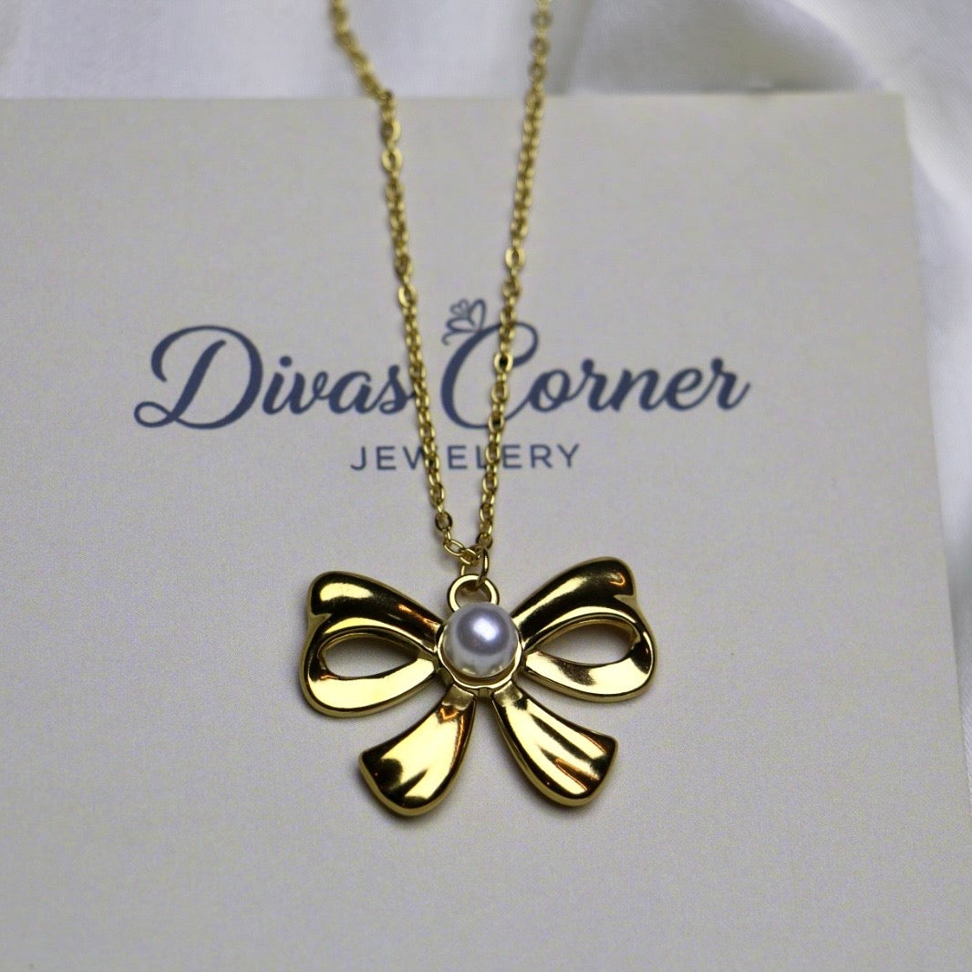 White Pearl Bow