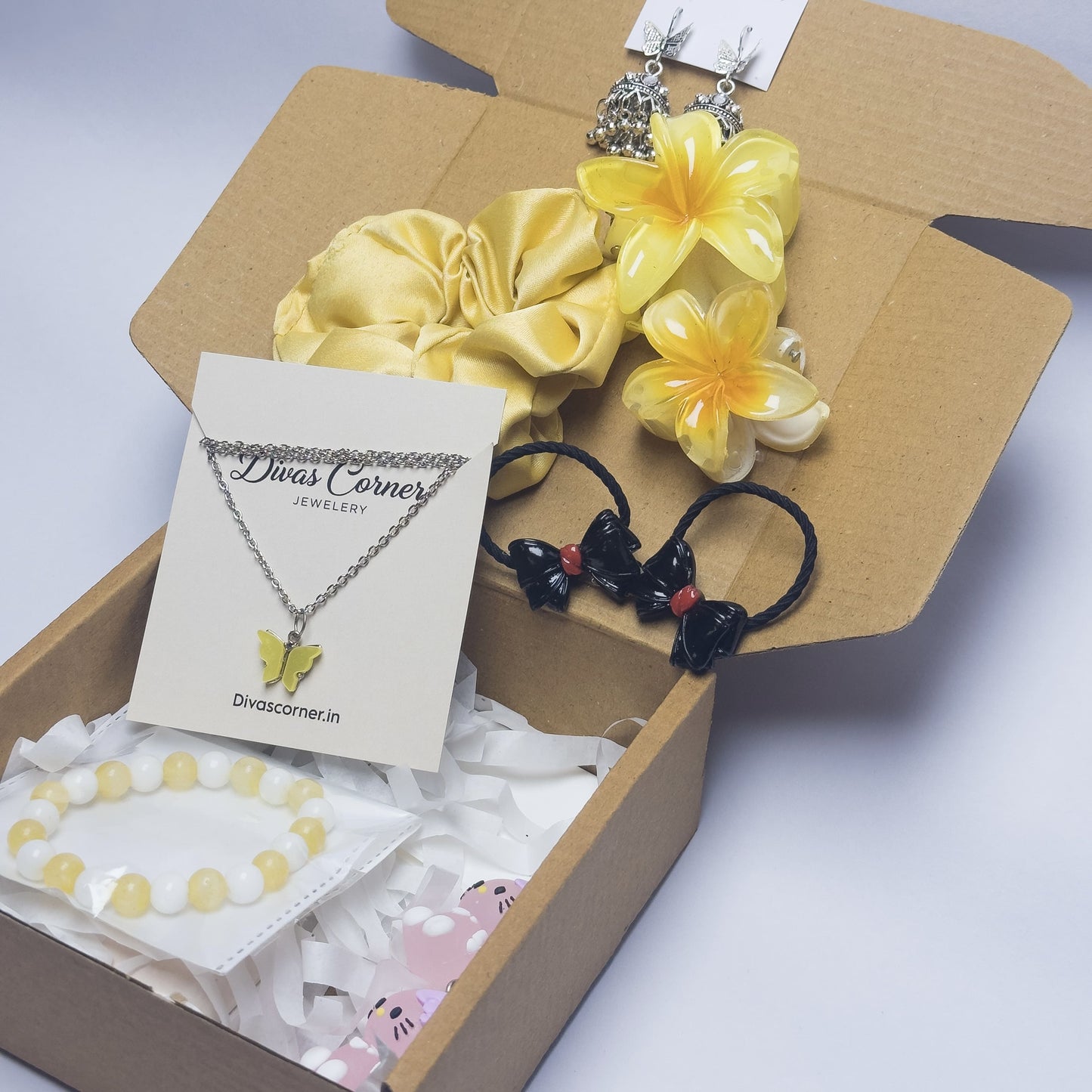 Yellow Butterfly Hamper 9